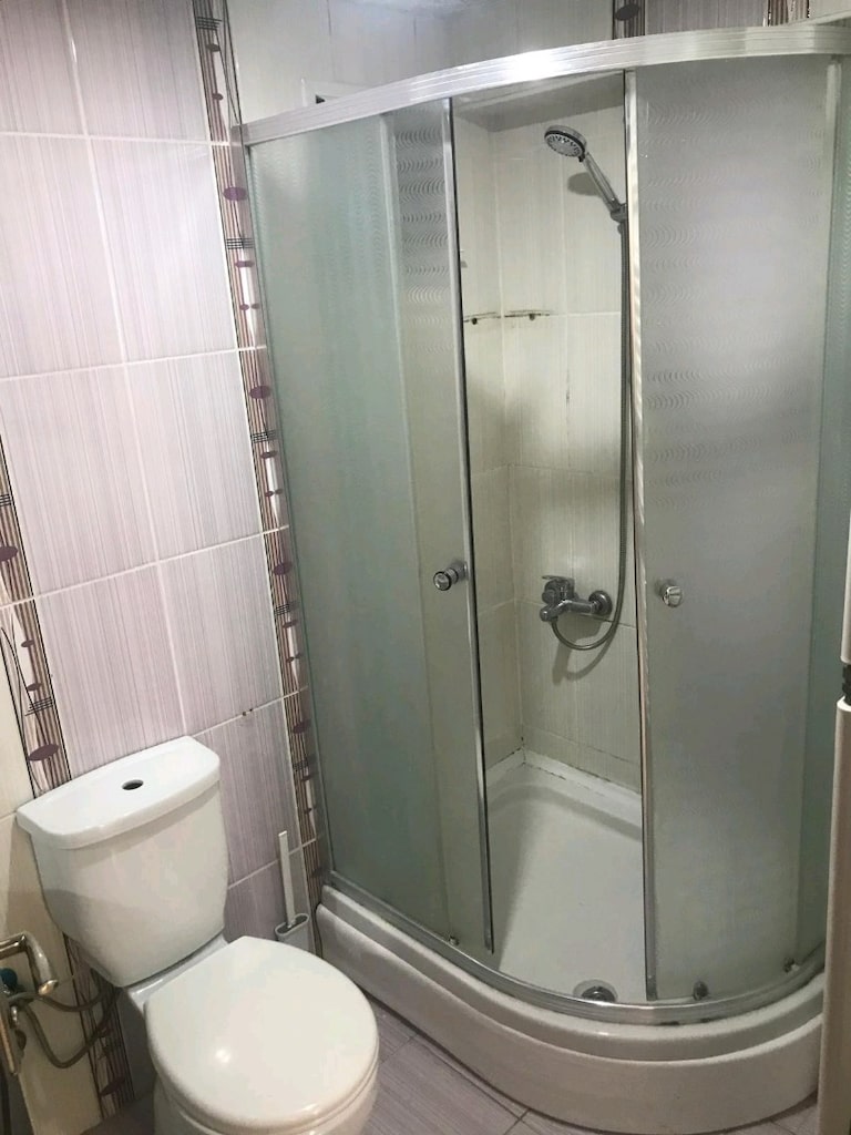 Mutfak Dolabı Tezgah 2 adet duşa kabin