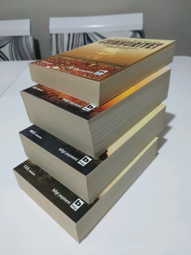 Kitap 4 adedi 1.200 TL. / Bostanlı - İZMİR - 4