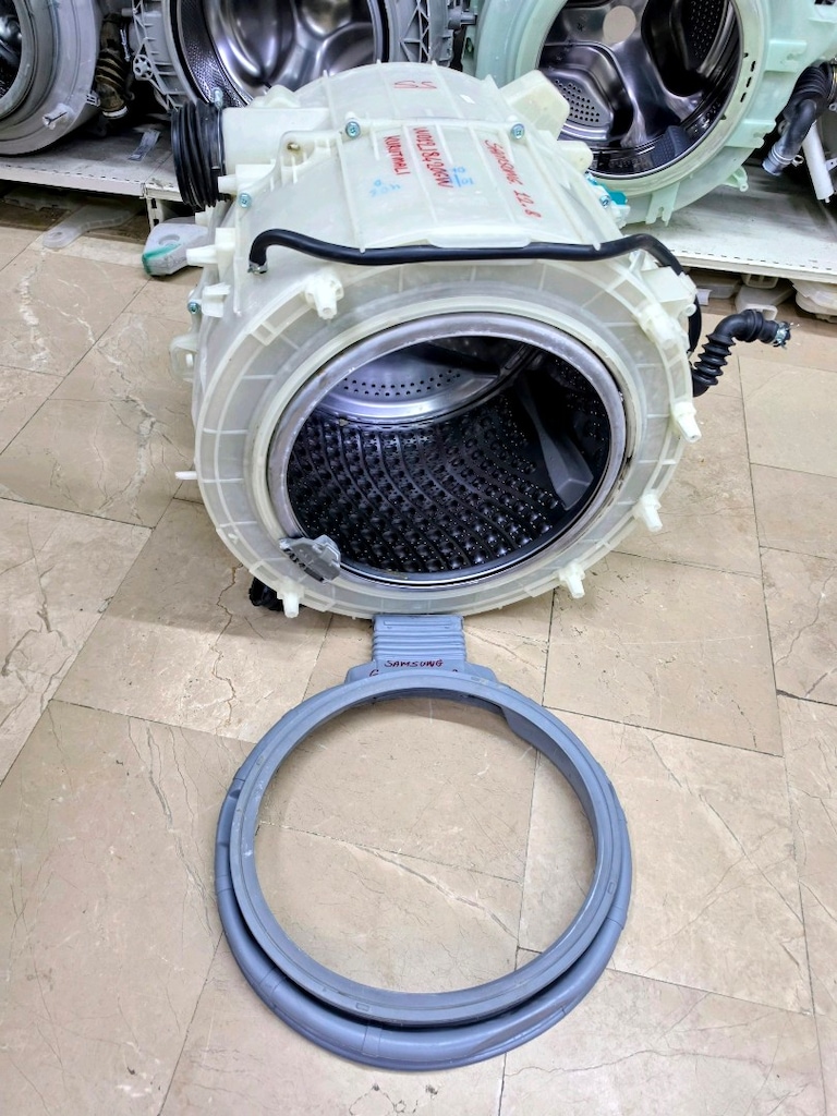 Samsung WD12J8420GW 12 Kg / 8 Kg Kurutmalı Çamaşır Makinesi Kazanı - 2 - 4