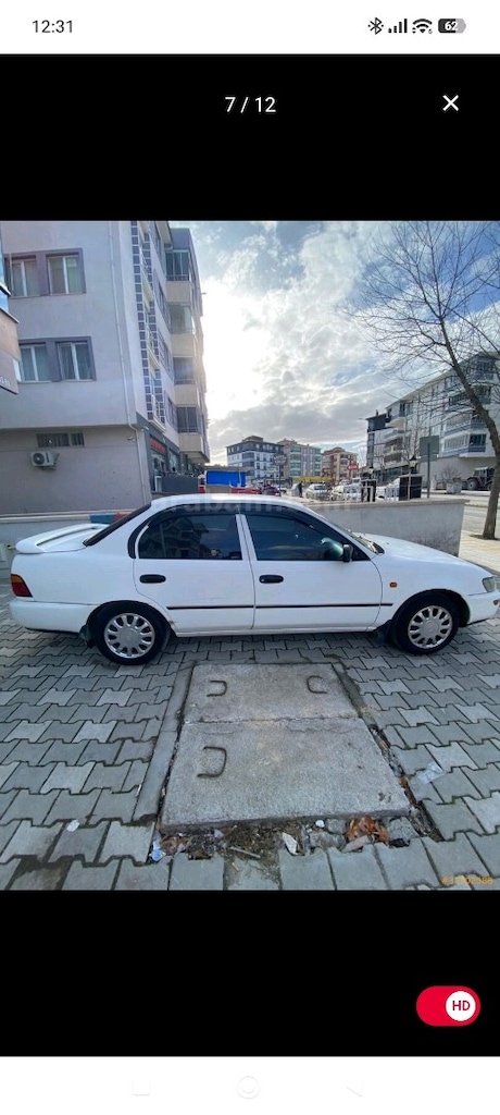 Toyota COROLLA
