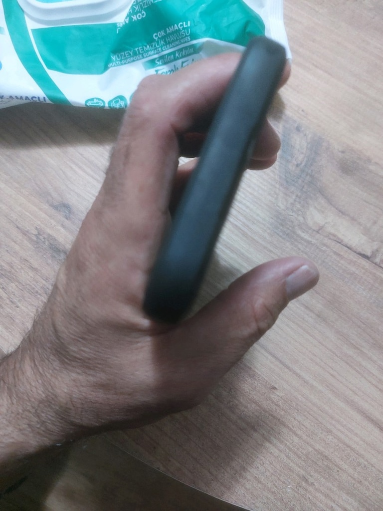 iphone 11 lila renk kutusu vardır.128 gb - 17