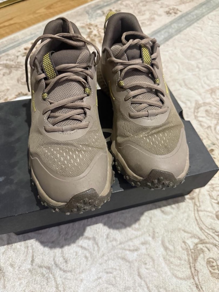 Under Armour outdoor 42.5 numara temiz