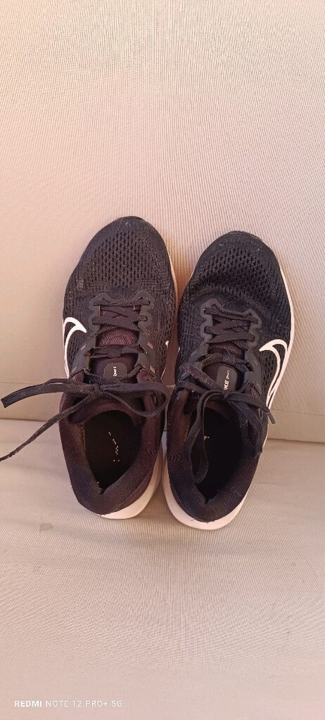 Nike Ouest 6 - 3