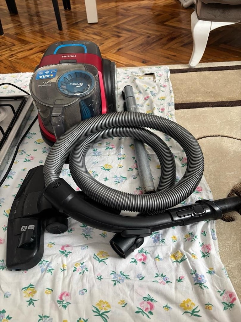 Philips PowerPro City Torbasız Süpürge (FC9331) - Sorunsuz