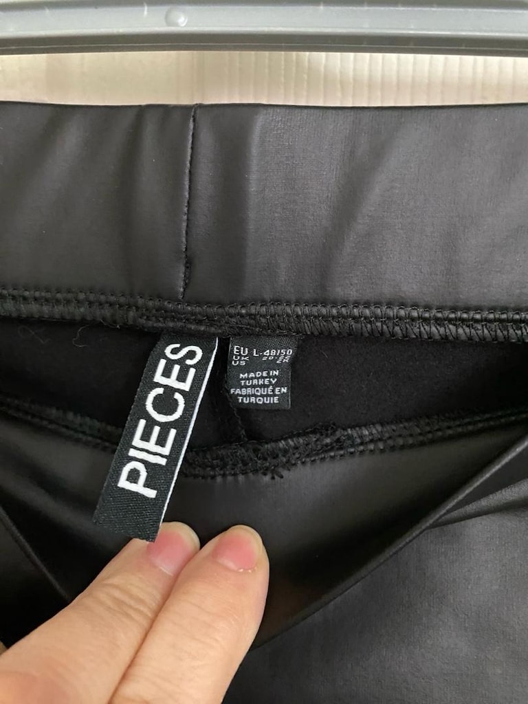 PIECES Siyah deri görünümlü tayt. - 15