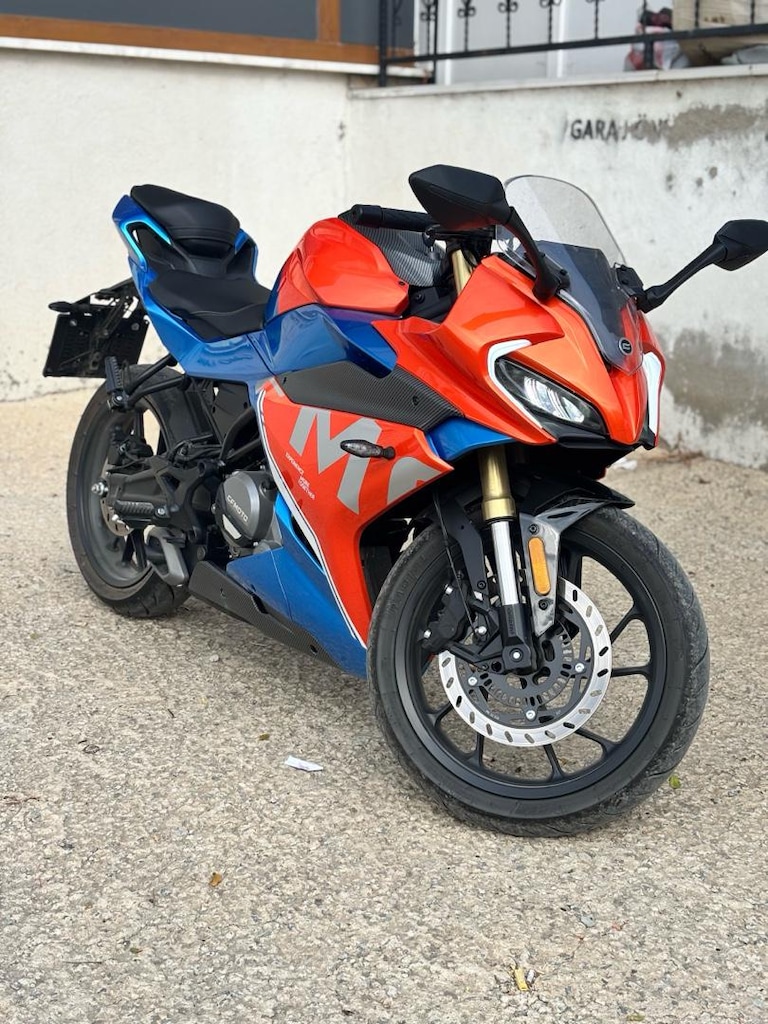 CF 250 SR - 10