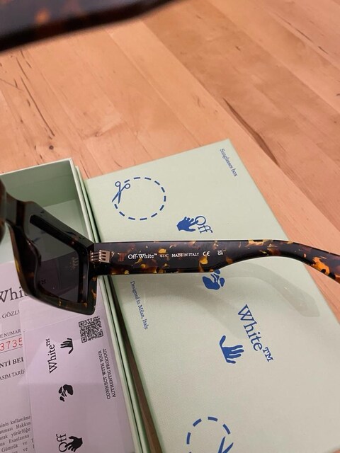 Off-White Güneş Gözlüğü