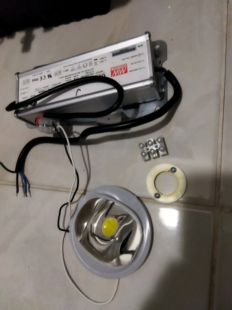 SOKAK LAMBASI ÇALIŞIYOR SINTI YOK 75 W - 2