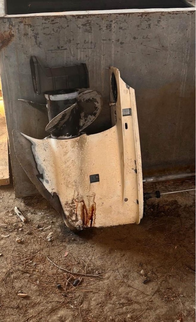 EVİNRUDE 175HP BEYİN KAPUTLAR ŞANZIMAN - 2