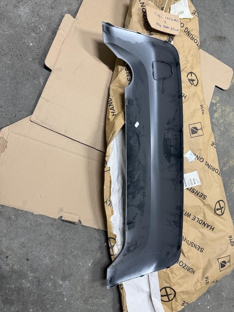 Opel Crossland X Arka Tampon Alt Kapağı Gümüş GM Orijinal 39122484 - 3 - 3