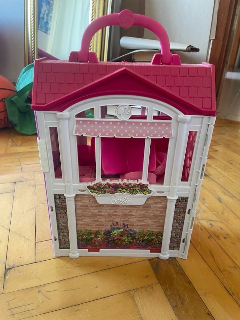 Barbie Evi Portatif Tüm eşyaları tam Oyuncak - 8