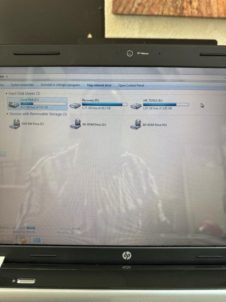 HP Pavilion g6 i5 İşlemci 4GB Ram Harici Ekran Kartlı Laptop - 4