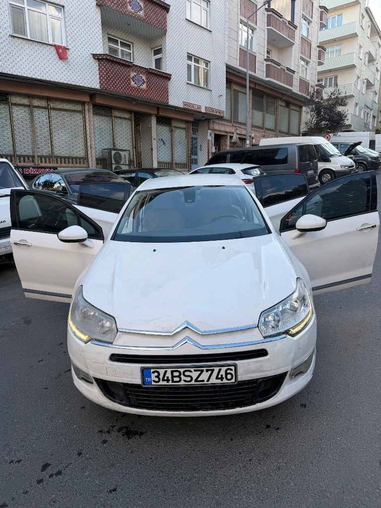 2011 model citroën C5 331 muayene yoksa satış çekme belgesi - 8