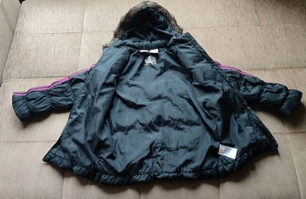 Orjinal Adidas kapşonlu şişme çeket 9 - 10 yaş - 8