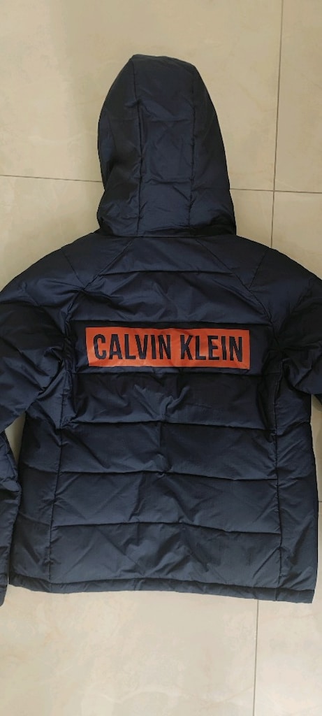 Calvin Klein Mont