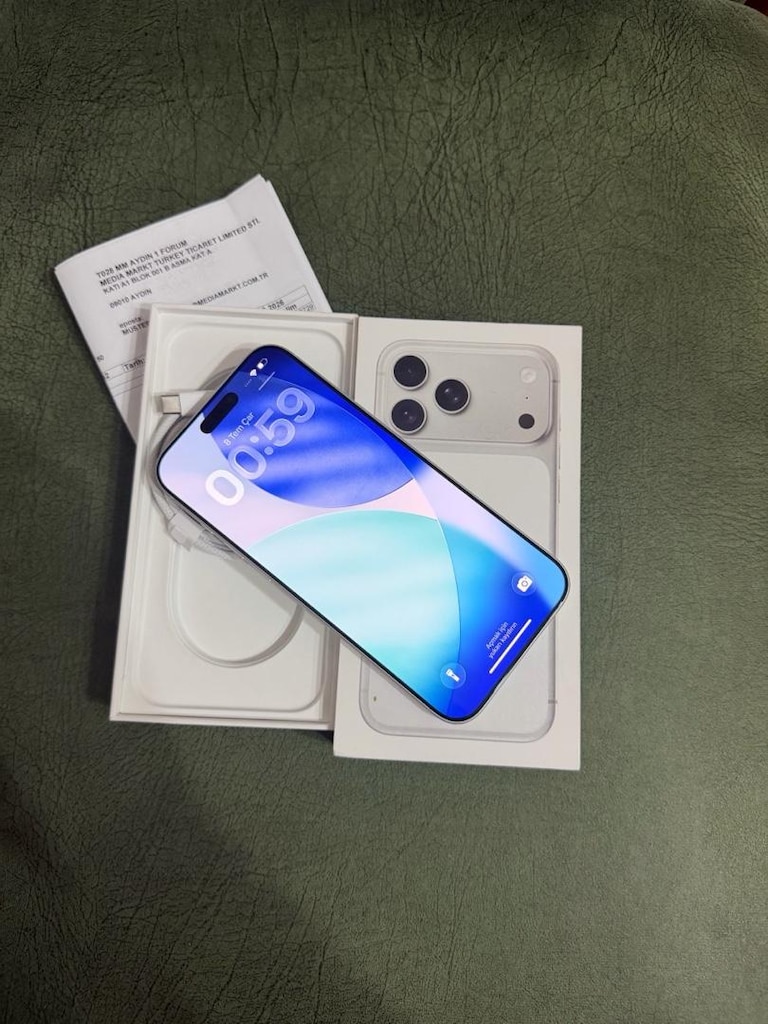 iphone 17pro max (21 ay garantili pil 100) - 3