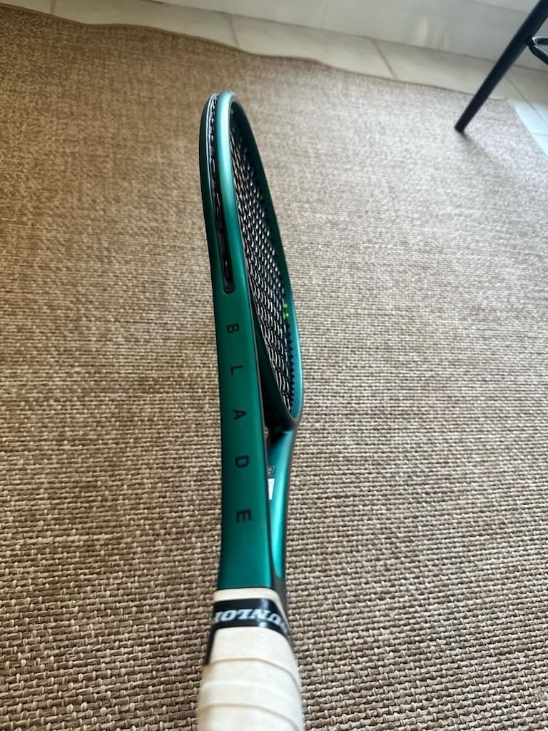Wilson Blade V9 305gr Tenis Raketi 16x19 L3 - 6