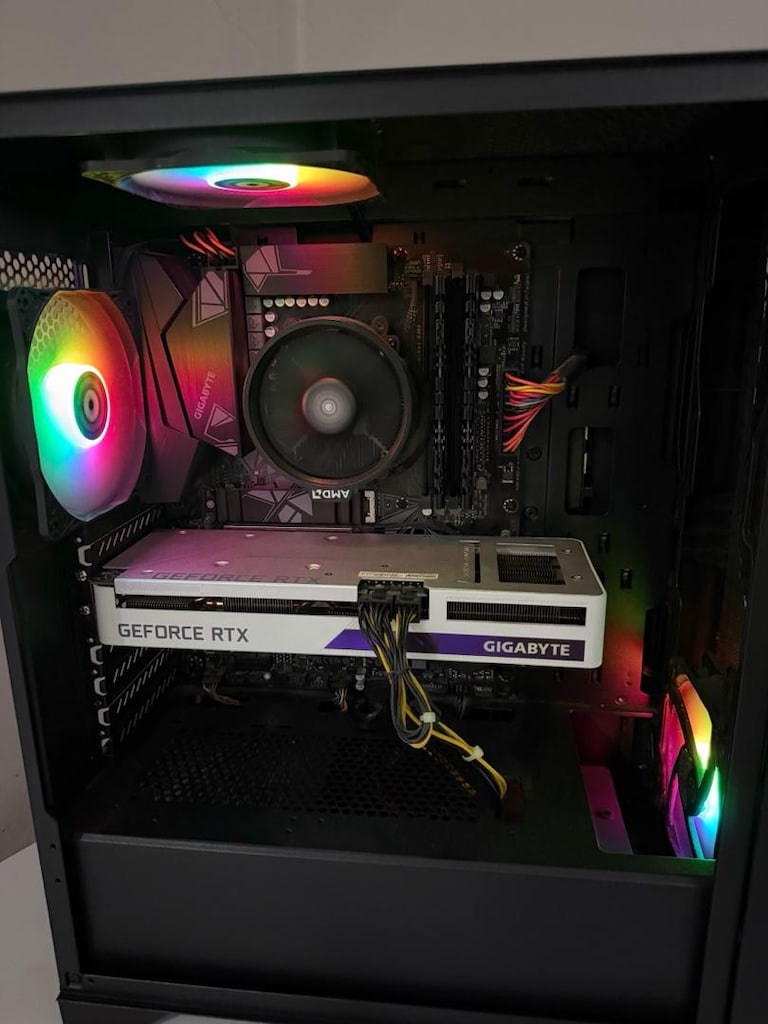 RTX 3060 Ti / Ryzen 5 5600X / X570 / 16GB RAM / 240Hz Monitör - 3