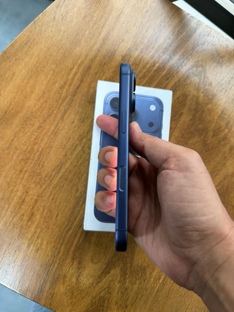 İPHONE 17 PRO 256 GB PİL 100 BİR YIL AÇIK GARANTİLİ KAPSAMLI MODEL - 2
