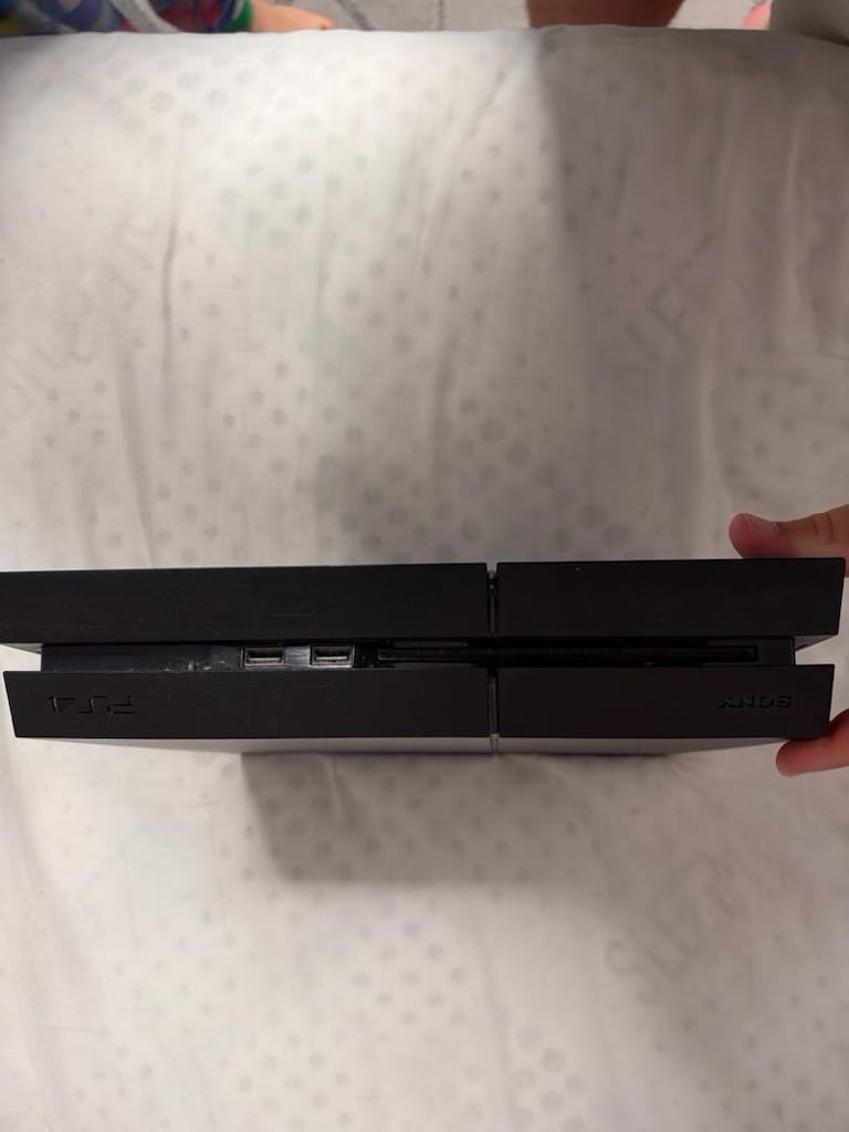 PlayStation 4 , 1 TB depolama - 3