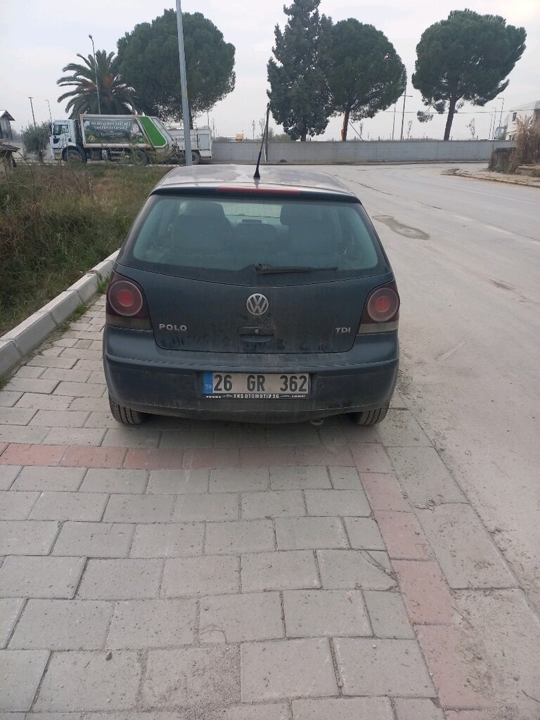 Volkswagen Polo 1.4 tdi - 5