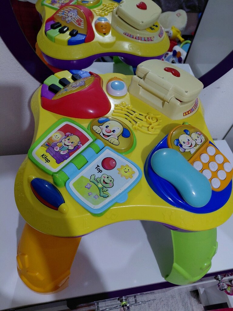 Fisher Price marka eğitici aktivite masası, Türkçe İngilizce öğretir - 2
