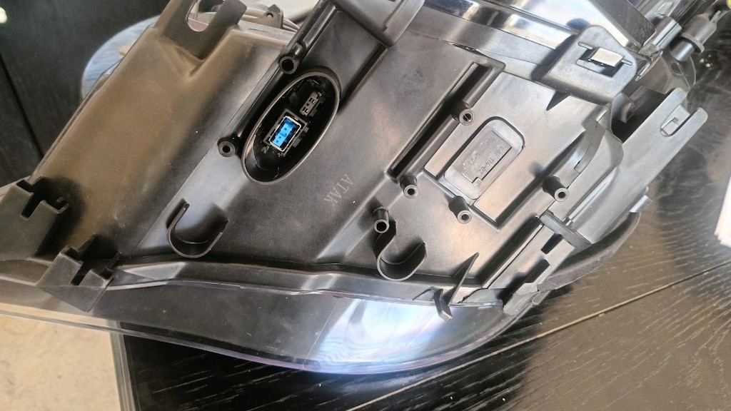 BMW 5 serisi e60 SIFIR sağ far - 7