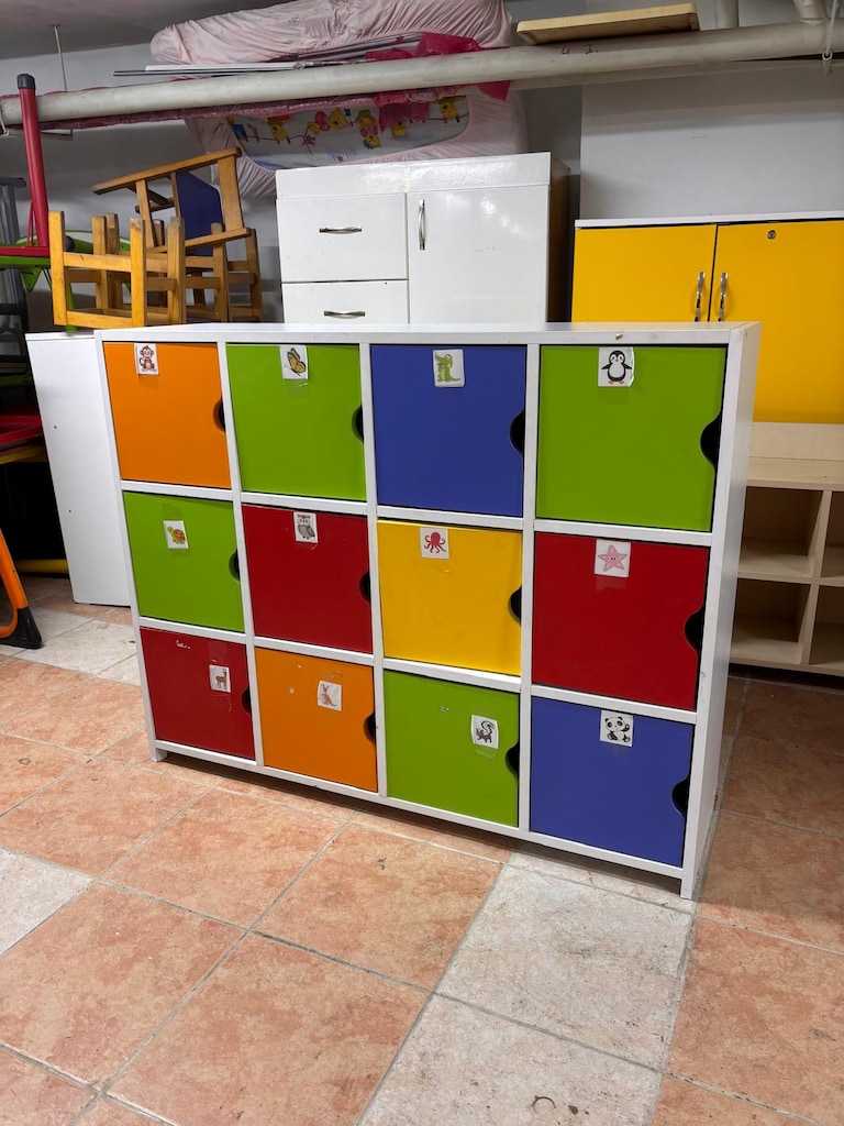 KLAS OFİS ÜSKÜDAR 12 GÖZLÜ RENKLİ KAPAKLI DOSYA DOLABI 35x120x95 - 4