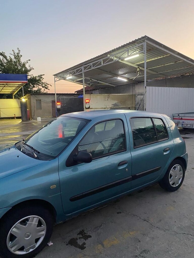 renault clio 1.2 16v - 11