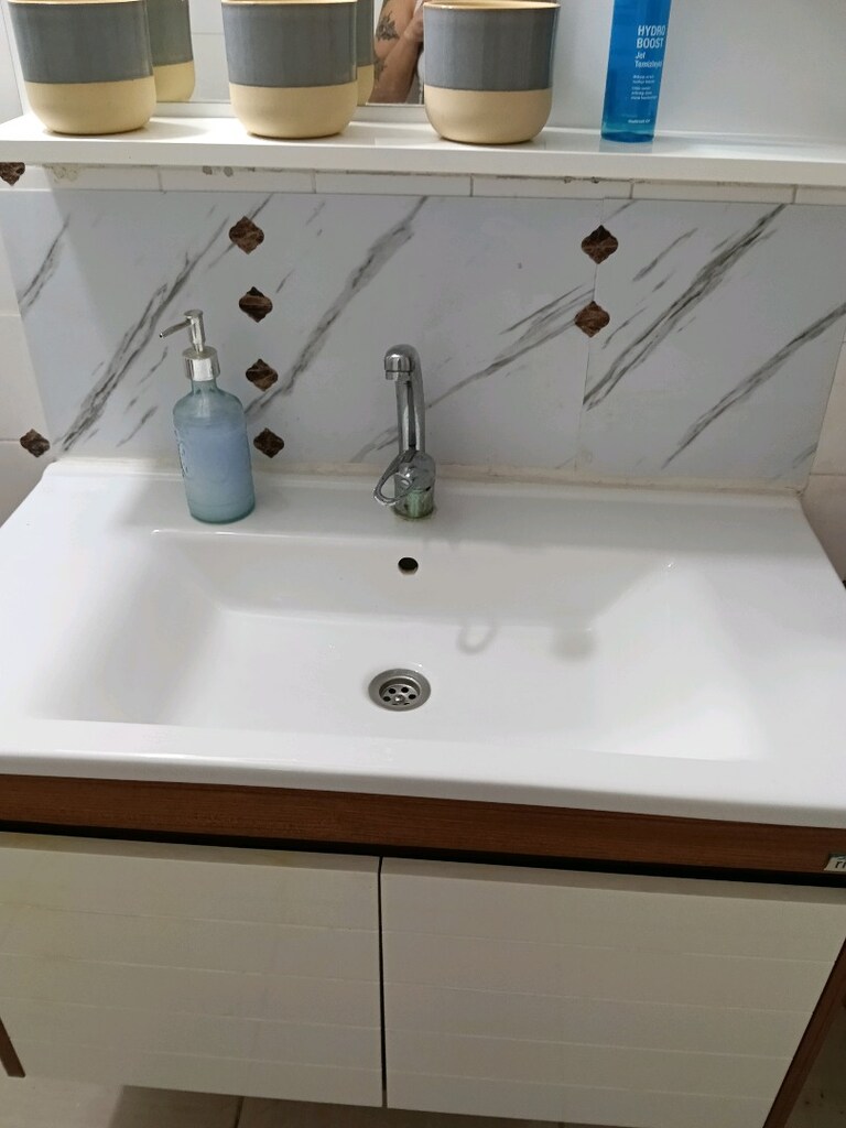 Koçtaş Banyo Dolap&Ayna&Lavabo. Seti - 5