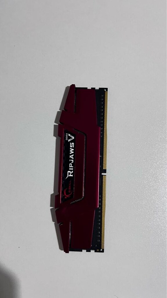 GSkill 8x2 GB DDR4 3000 mhz - 3