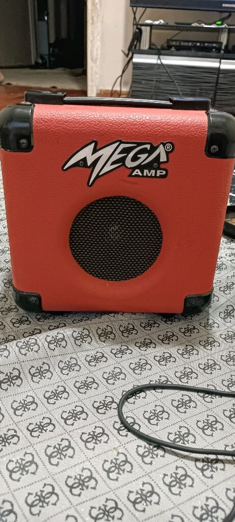 Mega AMP elektronik gitar bas anfisi - 7