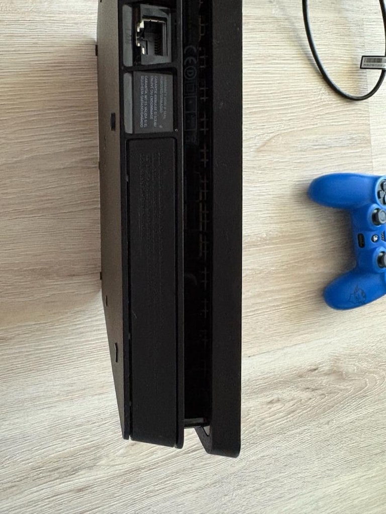 PS4 Tek kişi tarafından kullanılmış kusursuz 500GB. Cd ve Store destek - 8