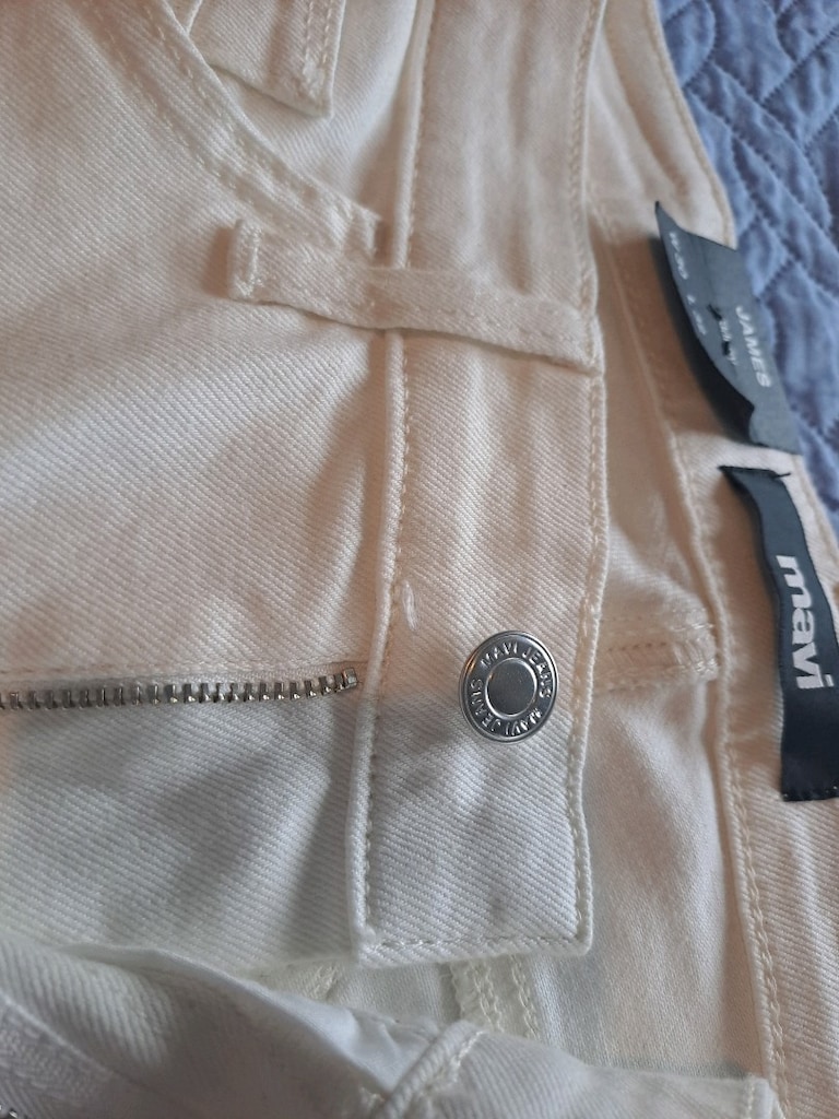 Mavi Marka Etiketli Beyaz Pantalon - 7