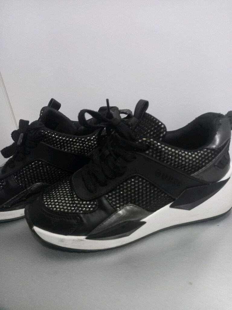 GUESS SPOR AYAKKABI - 2