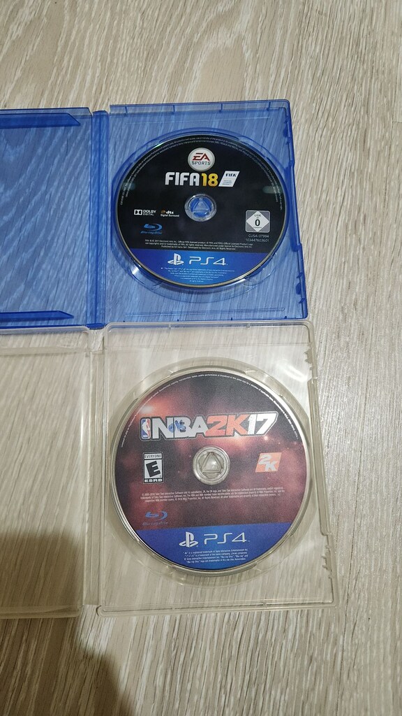 PS4 Slim 500 GB, Çift Kol, 2 CD Oyun, Sorunsuz Tertemiz Cihaz - 9