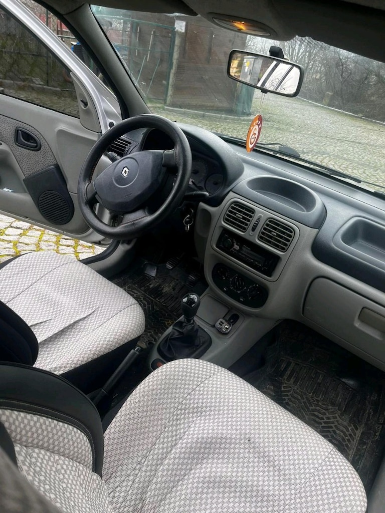 Clio 2 2005 alize 1.5 dci - 2