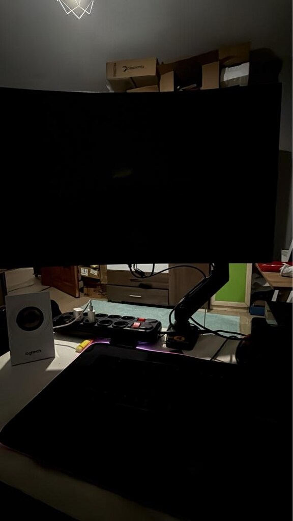 CASPER Excalibur M.E315FHD-G 31.5" 1ms 240Hz