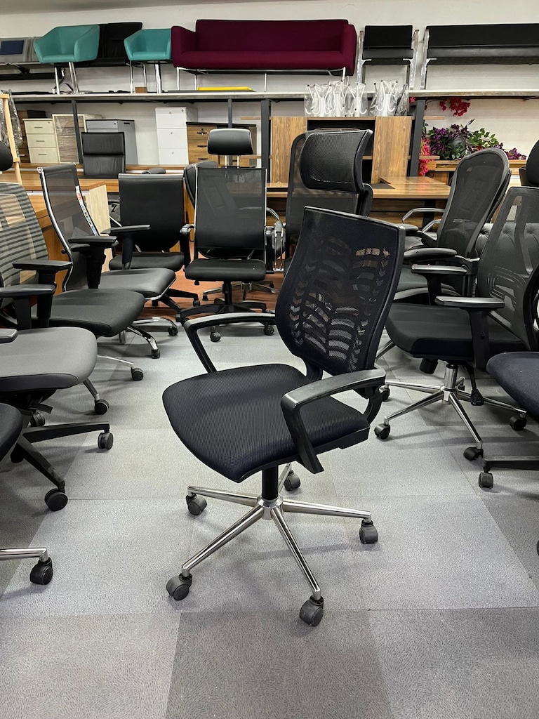 KLAS OFİS PENDİK SİYAH FİLELİ BAŞLIKLI METAL AYAKLI YÖNETİCİ - 4