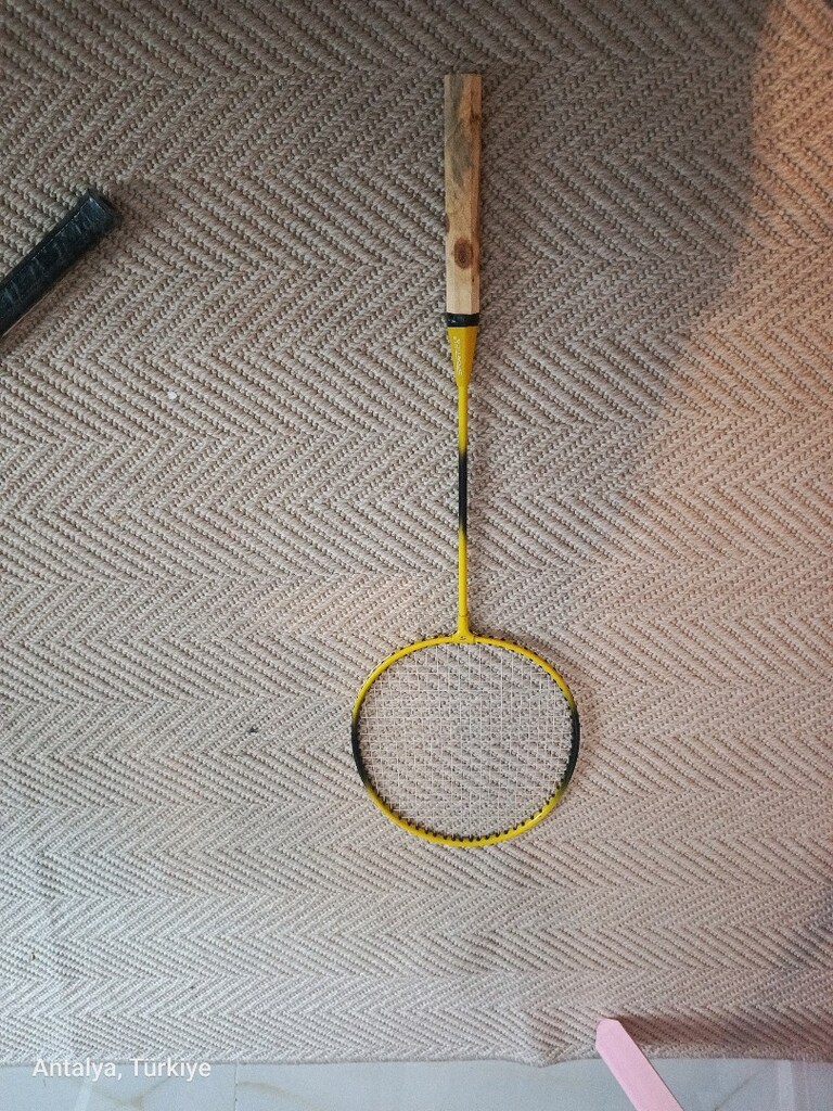 badminton raketi ve çantası - 2