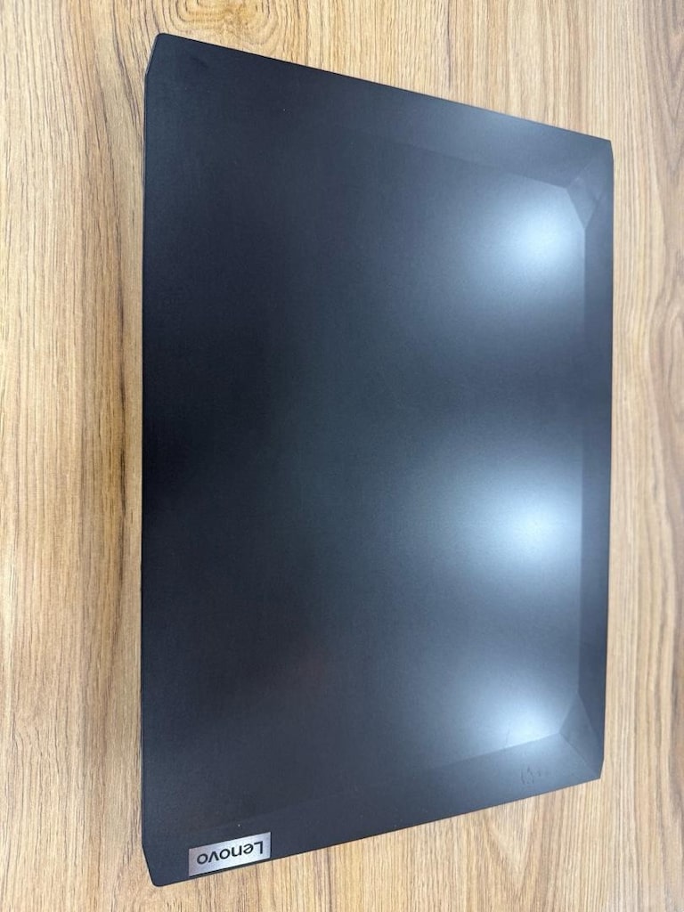 Lenovo Gaming Notebook - 2