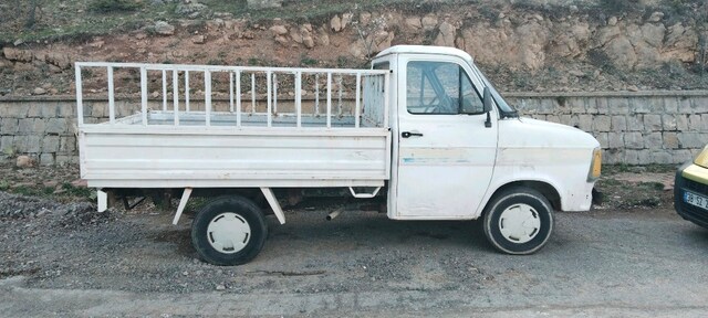 2.5 Ford Transit Pikap