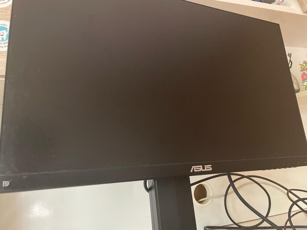 Asus tuf 360 144 hz 27 inç - 2
