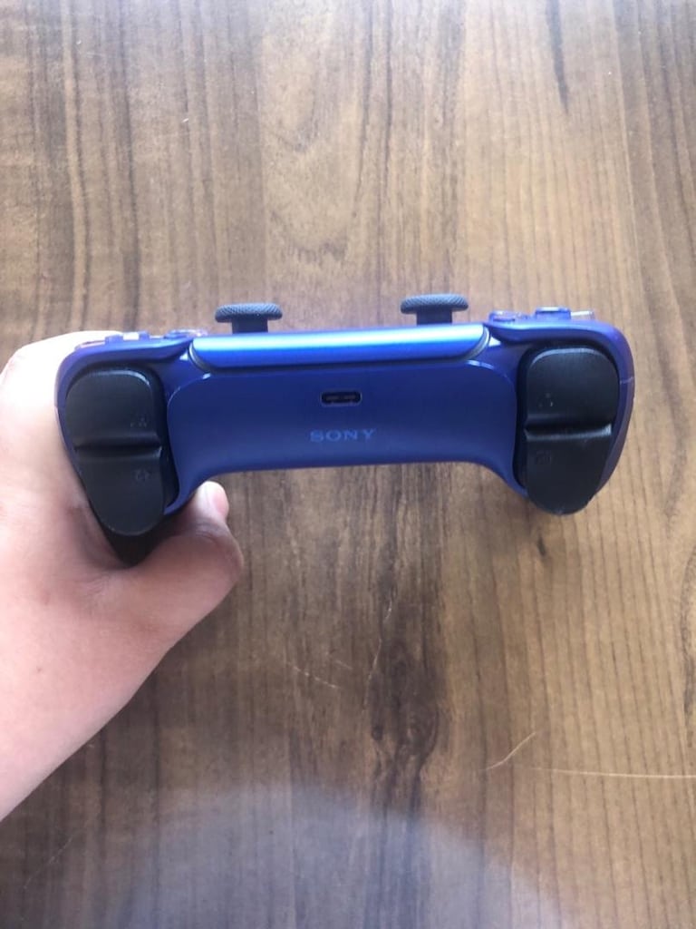 Playstation 5 kolu - 2
