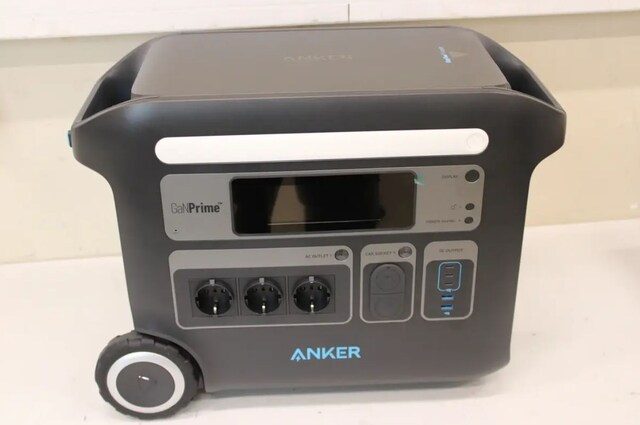 Anker Solix 767 Taşınabilir Güç Kaynağı 2400w