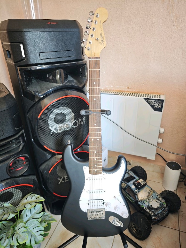 Marshall MG15R Gold Amfi – Temiz ve Bakımlı! 1 - 2 Kez kullanıldı - 8