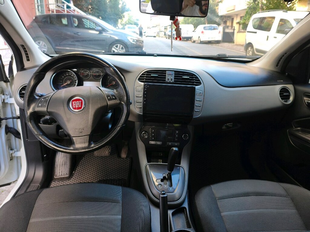 TERTEMİZ KAZASIZ FİAT BRAVO OTOMATİK 2012 - 12