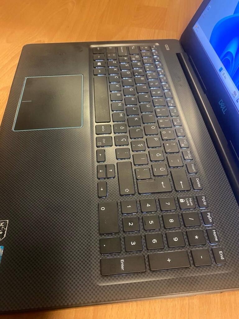 Dell G3 3579 İ7 Gaming Notebook - 7