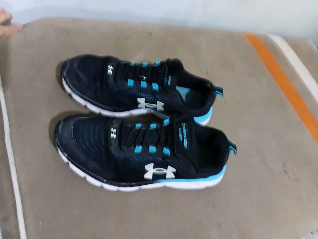 UNDER ARMOUR 44 NUMARA SPOR AYAKKABI - 3