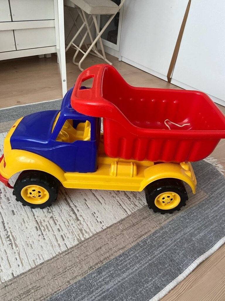 büyük kamyon 70 cm uzunluk 30cm genişlik - 3